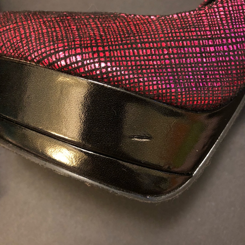 NWOB JustFab Flirty Shiny Platform Heels - Picture 8 of 8